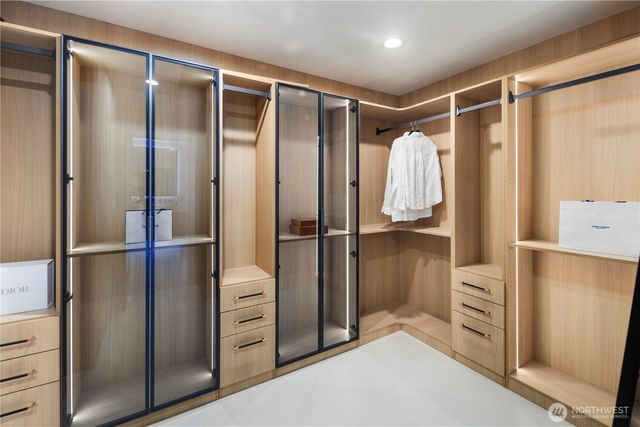 22439 SE 313th Place, Black Diamond, WA 98010