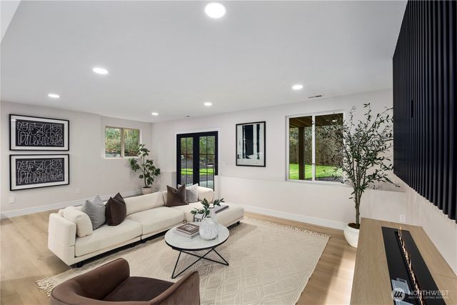 22439 SE 313th Place, Black Diamond, WA 98010