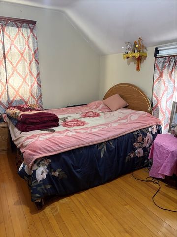 359 Mason Street, Woonsocket, RI 02895