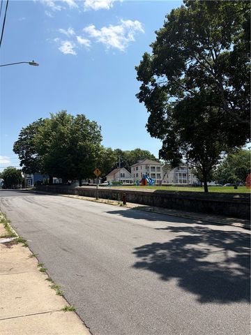 359 Mason Street, Woonsocket, RI 02895