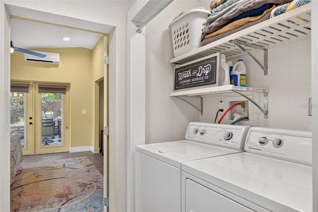 633 BUCKMINSTER CIRCLE, Orlando, FL 32803