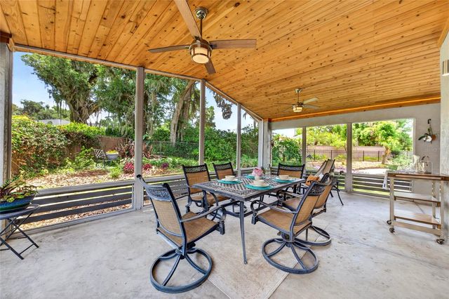 633 BUCKMINSTER CIRCLE, Orlando, FL 32803