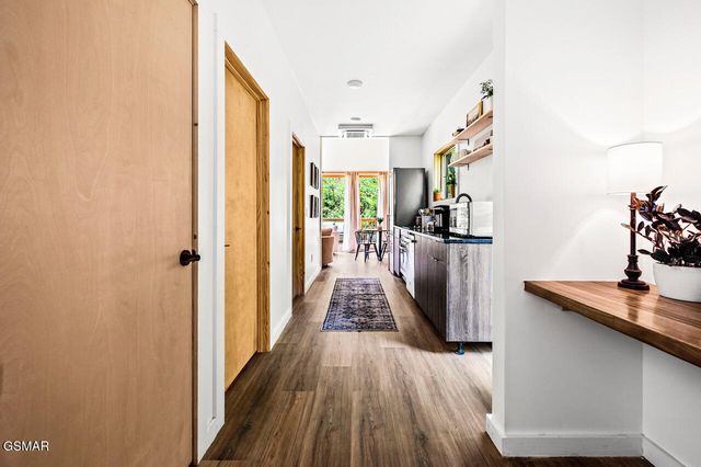 3110 Sourwood Way, Sevierville, TN 37862