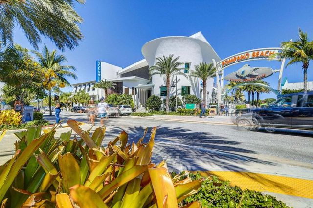 100 SE 6th Avenue 303, Pompano Beach, FL 33060