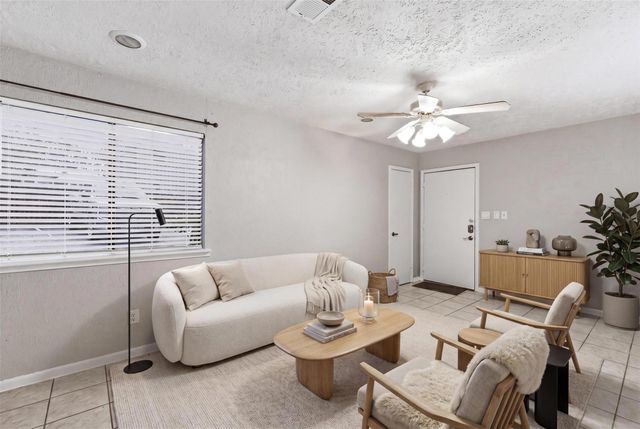 421 W San Antonio ST A2, San Marcos, TX 78666