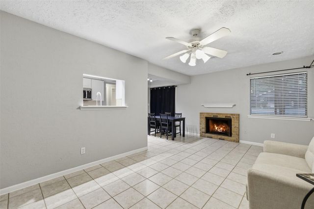 421 W San Antonio ST A2, San Marcos, TX 78666