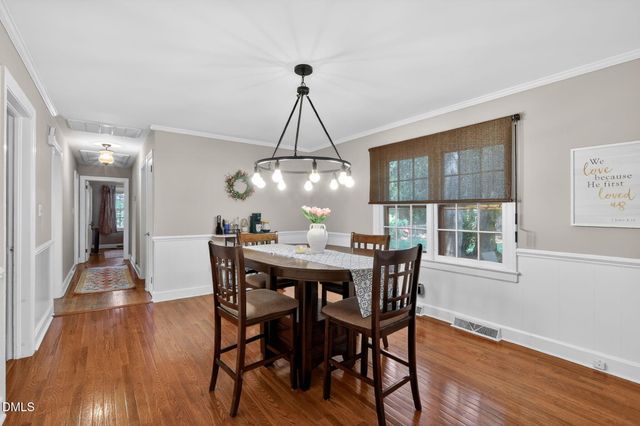 1808 Oakdale Drive W, Wilson, NC 27893
