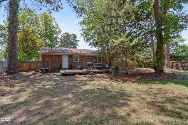 1808 Oakdale Drive W, Wilson, NC 27893