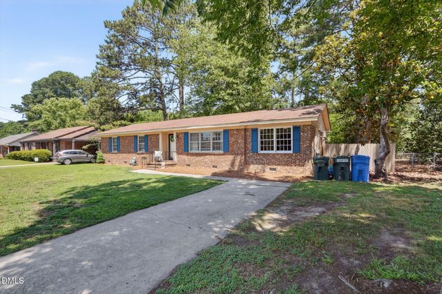 1808 Oakdale Drive W, Wilson, NC 27893