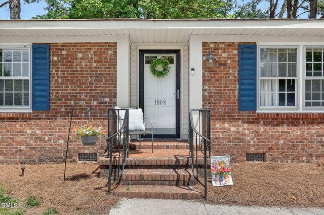 1808 Oakdale Drive W, Wilson, NC 27893