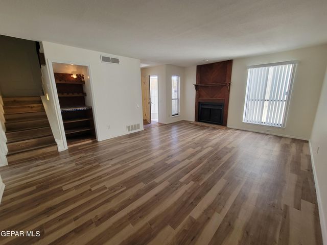 336 VILLA CANTO Street, El Paso, TX 79912