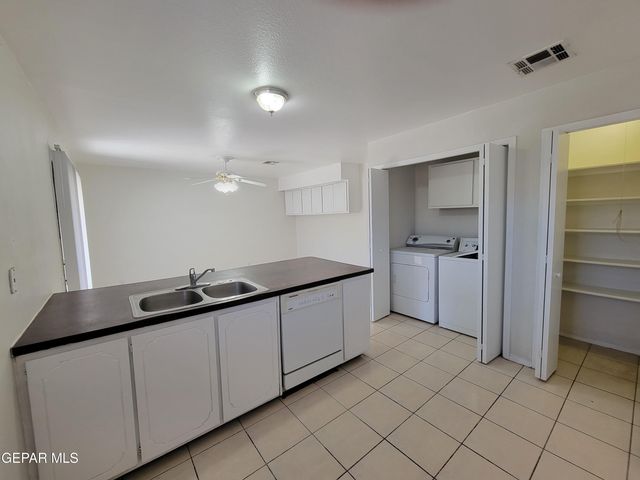 336 VILLA CANTO Street, El Paso, TX 79912