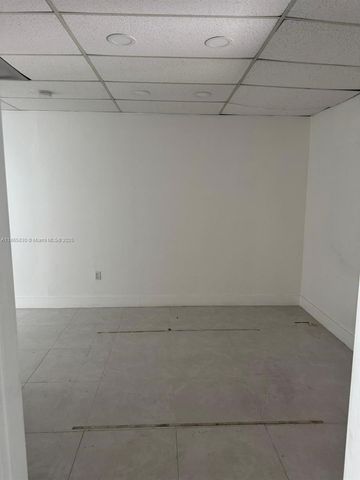 7311 NW 12th St 3, Miami, FL 33126