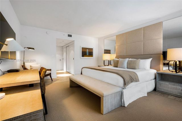 102 24th St 1115, Miami Beach, FL 33139