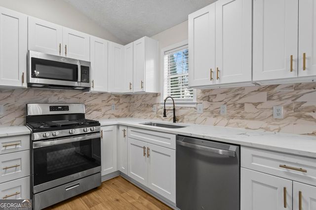 2501 Baysridge Drive NW, Kennesaw, GA 30152