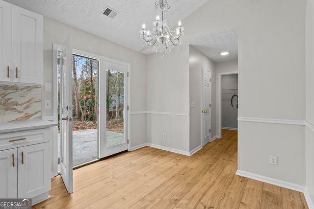 2501 Baysridge Drive NW, Kennesaw, GA 30152