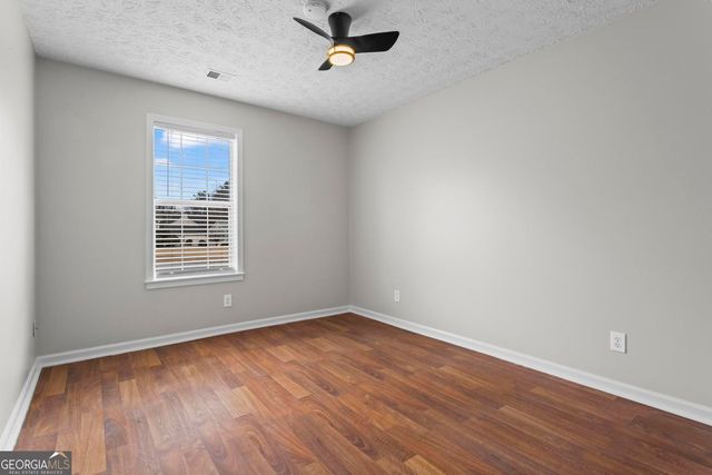 2501 Baysridge Drive NW, Kennesaw, GA 30152