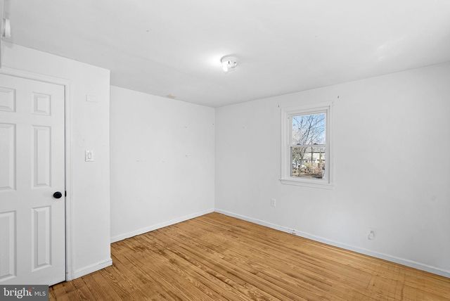 31 MAIN ST, Round Hill, VA 20141