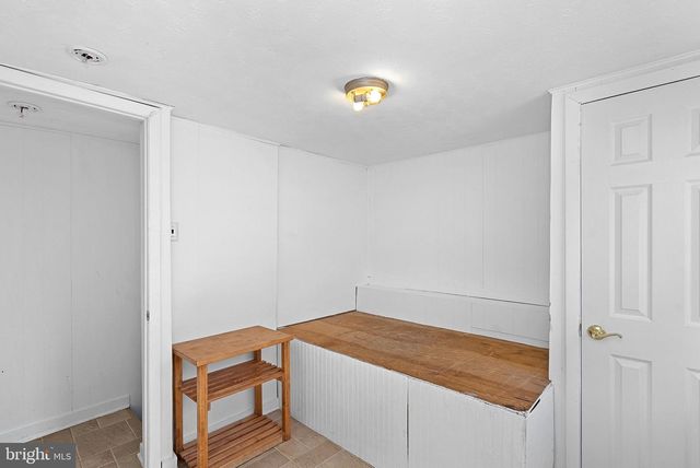 31 MAIN ST, Round Hill, VA 20141