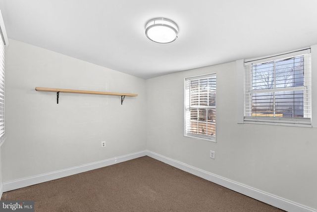 31 MAIN ST, Round Hill, VA 20141