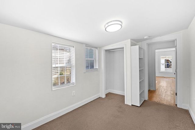31 MAIN ST, Round Hill, VA 20141