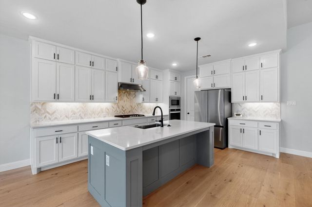 1525 Wild Indigo Drive, Mansfield, TX 76063