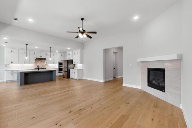 1525 Wild Indigo Drive, Mansfield, TX 76063