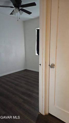 15623 M Street, Mojave, CA 93501