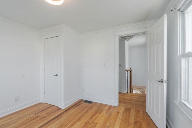 179 HOBART AVE, Bayonne, NJ 07002