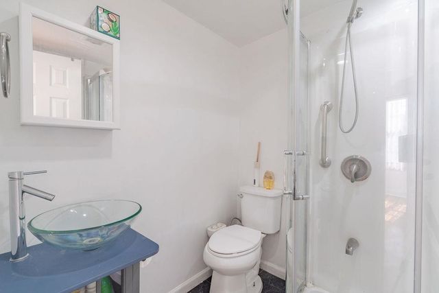 179 HOBART AVE, Bayonne, NJ 07002