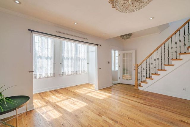 179 HOBART AVE, Bayonne, NJ 07002
