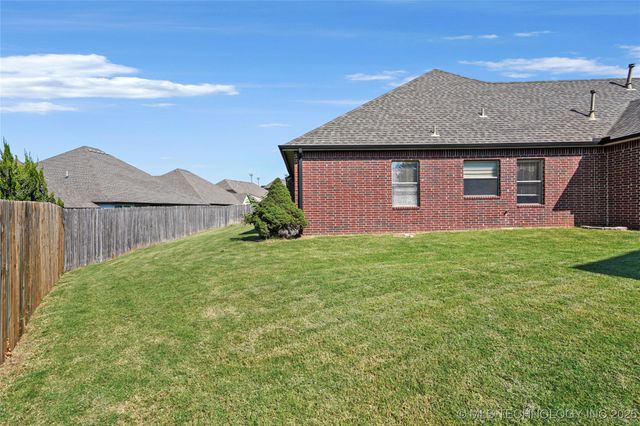 920 W Fargo Street, Broken Arrow, OK 74012