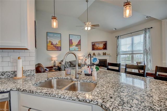 5029 Cape May LOOP, Chesapeake, VA 23321