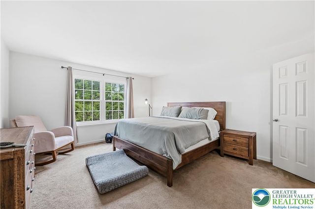 5543 Stonecroft Lane, Allentown City, PA 18106