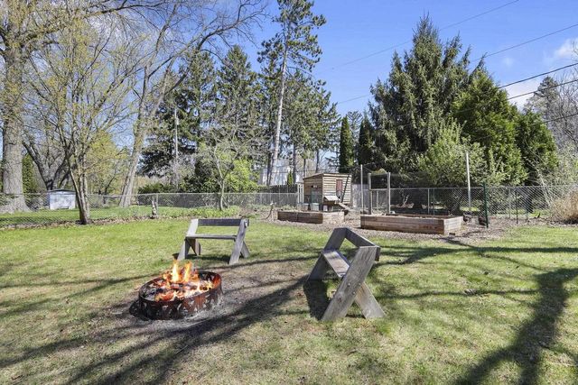 429 Segoe Road, Madison, WI 53711