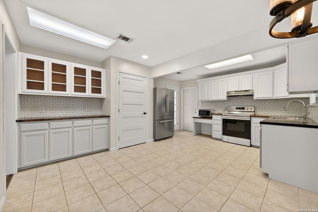 2964 VISTA PKWY, New Braunfels, TX 78130