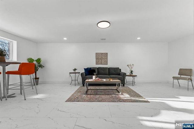 177 Rockwood Place, Englewood, NJ 07631