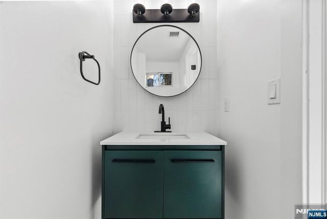 177 Rockwood Place, Englewood, NJ 07631