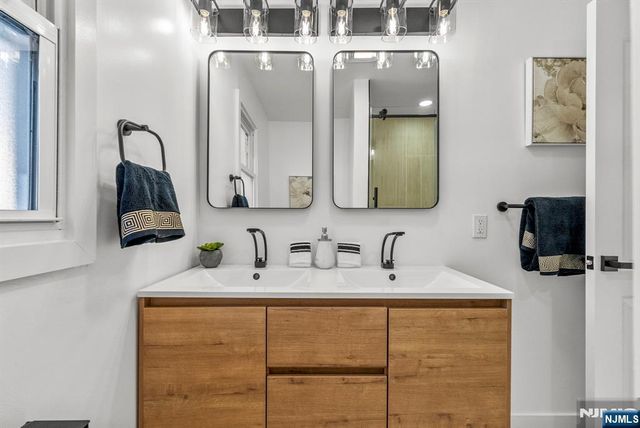 177 Rockwood Place, Englewood, NJ 07631