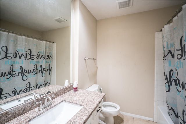 2811 Blue Meadow Circle, Sugar Land, TX 77479