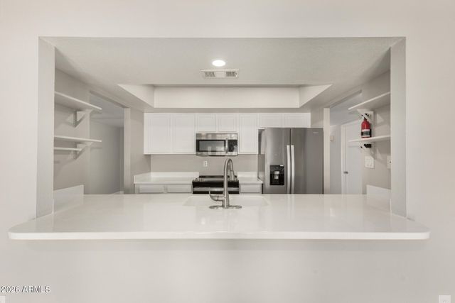 3349 W CROCUS Drive, Phoenix, AZ 85053