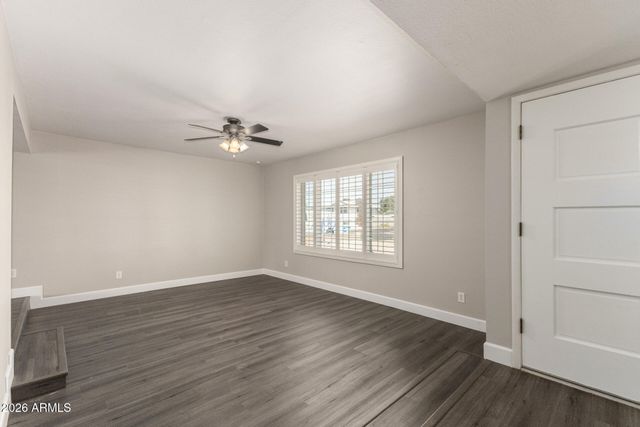 3349 W CROCUS Drive, Phoenix, AZ 85053