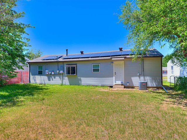 1504 Oelke Drive, Midwest City, OK 73110