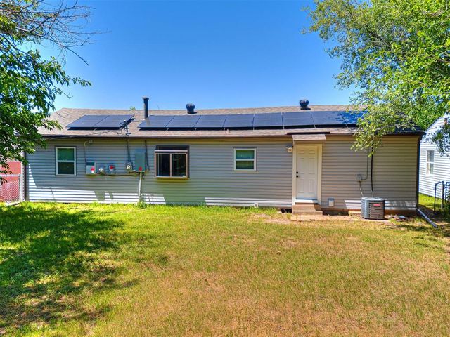 1504 Oelke Drive, Midwest City, OK 73110