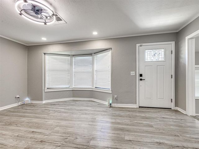 1504 Oelke Drive, Midwest City, OK 73110