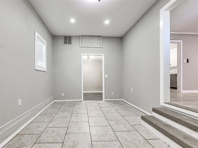 1504 Oelke Drive, Midwest City, OK 73110