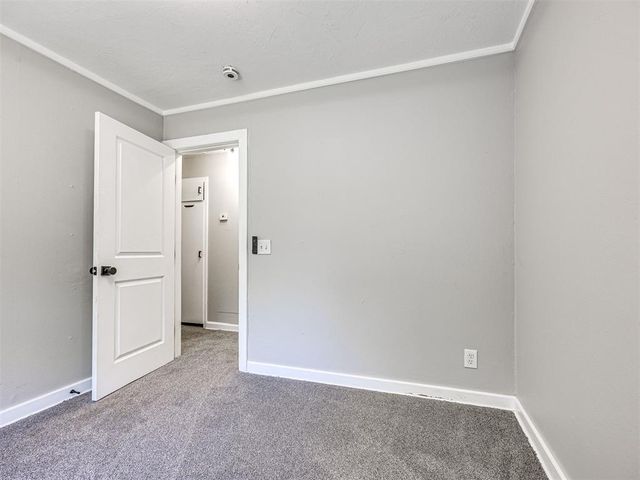 1504 Oelke Drive, Midwest City, OK 73110