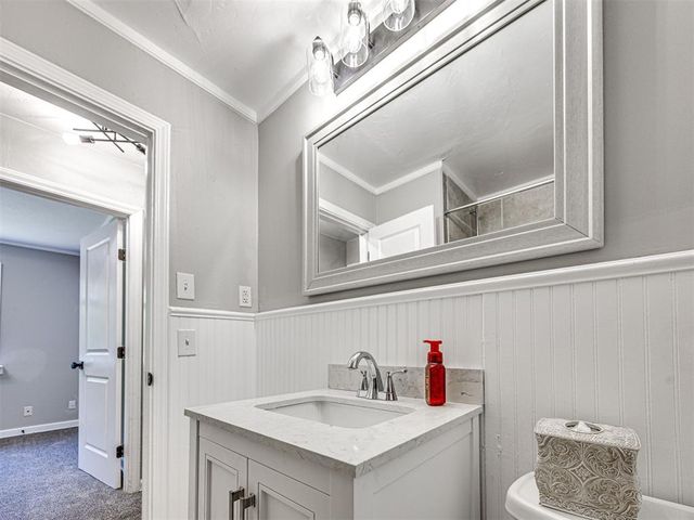 1504 Oelke Drive, Midwest City, OK 73110