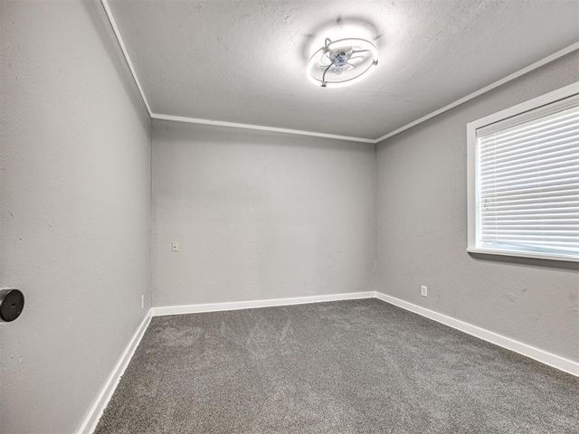 1504 Oelke Drive, Midwest City, OK 73110