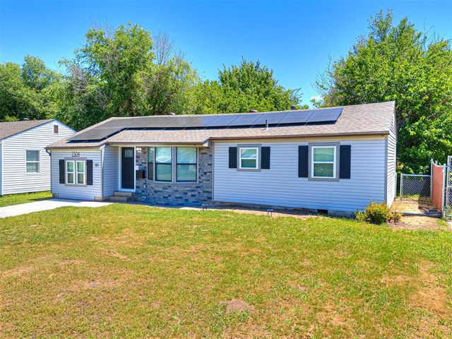 1504 Oelke Drive, Midwest City, OK 73110
